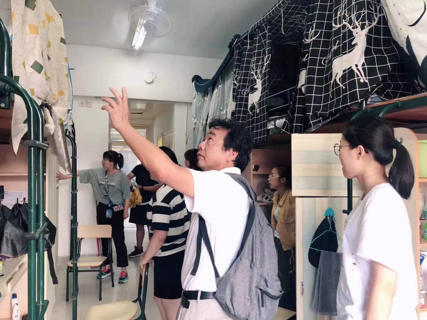 下寝室.jpg